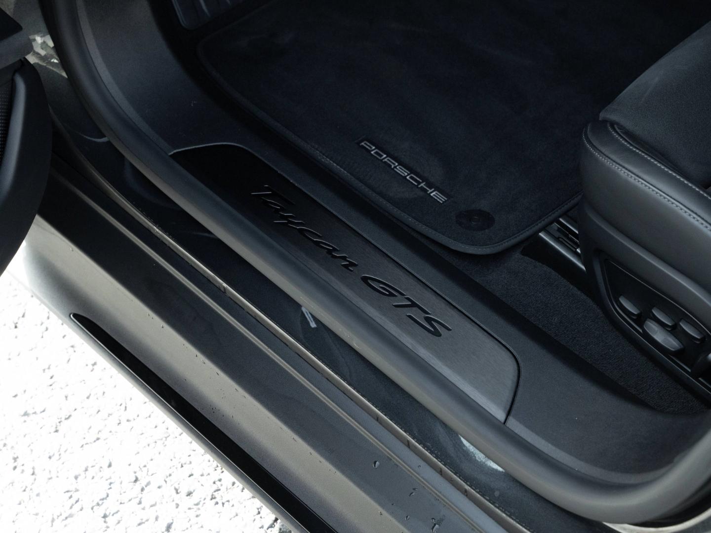 Porsche Taycan GTS Sport Turismo