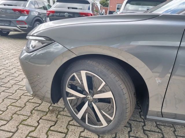 Volkswagen Passat 1.5 eTSI Business Variant