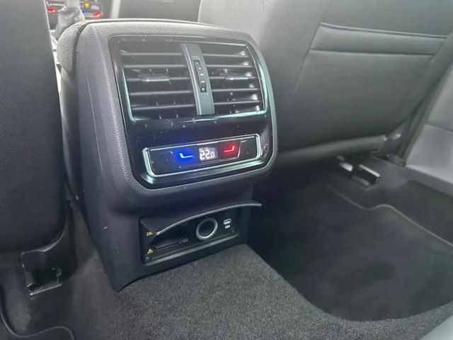 Volkswagen Passat Business Variant