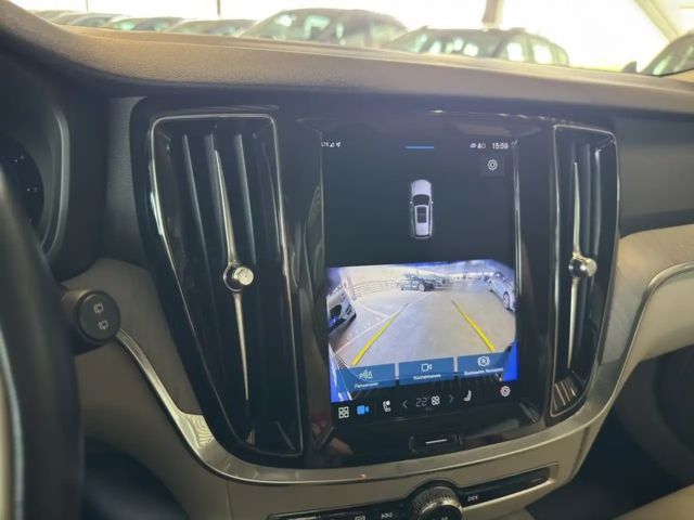 Volvo V60 Cross Country AWD Plus