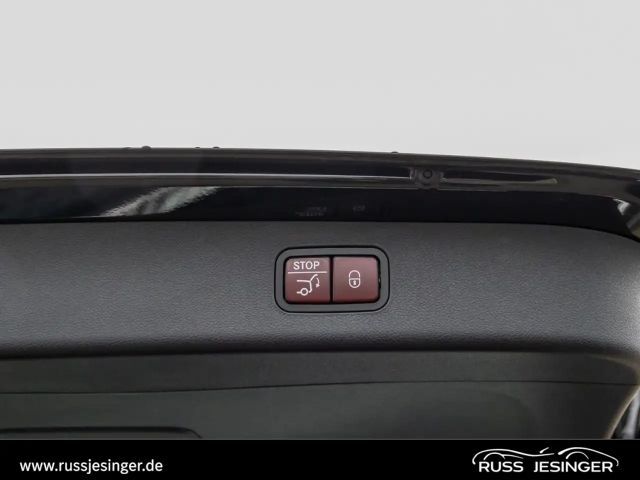 Mercedes-Benz E 200 AVANTGARDE Estate