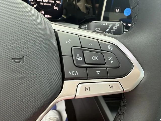 Volkswagen Golf DSG Life