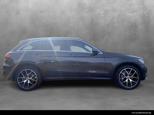 Mercedes-Benz GLC 200 AMG Line