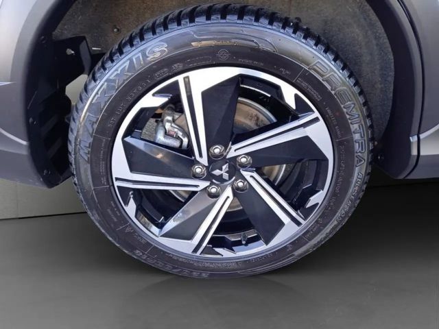 Mitsubishi Eclipse Cross 4WD PHEV