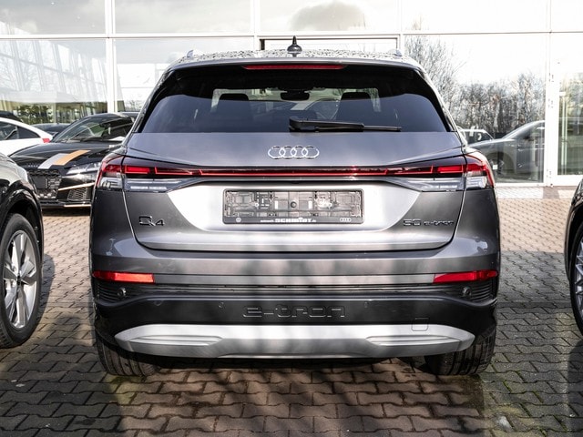 Audi Q4 e-tron SUV 45 e-tron Audi Q4 e-tron