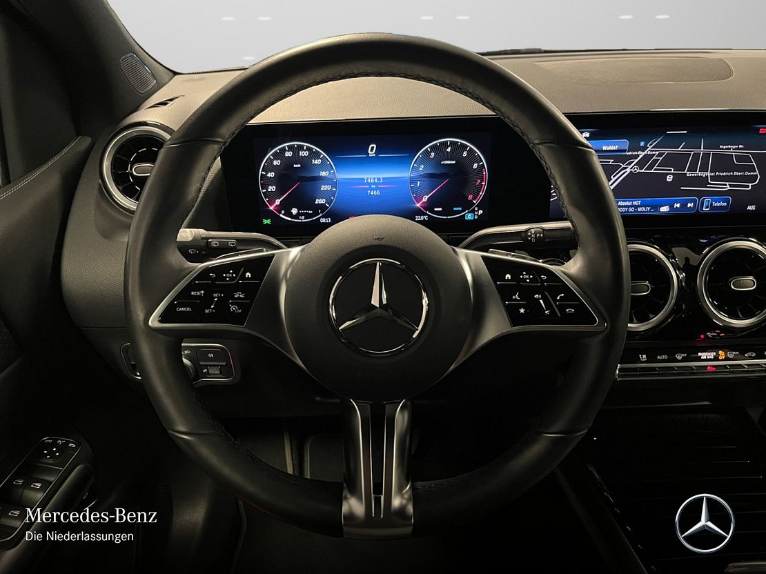 Mercedes-Benz B 200 Sedan