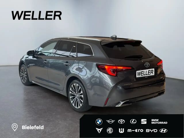 Toyota Corolla Hybride Team D