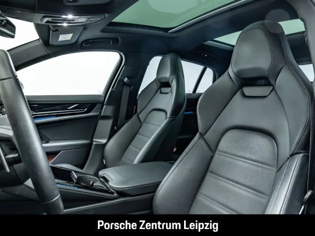 Porsche Panamera 4 E-Hybrid