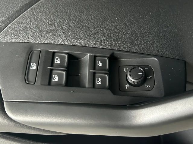 Volkswagen T-Cross 4Me TSI