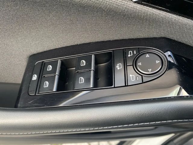 Mazda CX-30 Exclusive-line SkyActiv