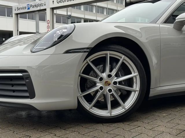 Porsche 992 Carrera Coupé