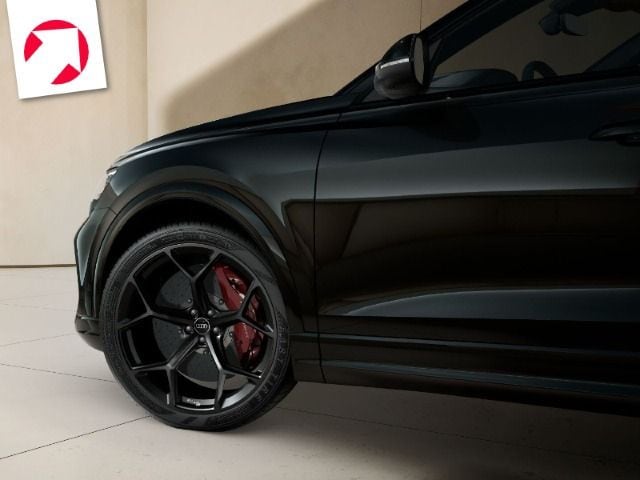 Audi RS Q8 Performance Quattro