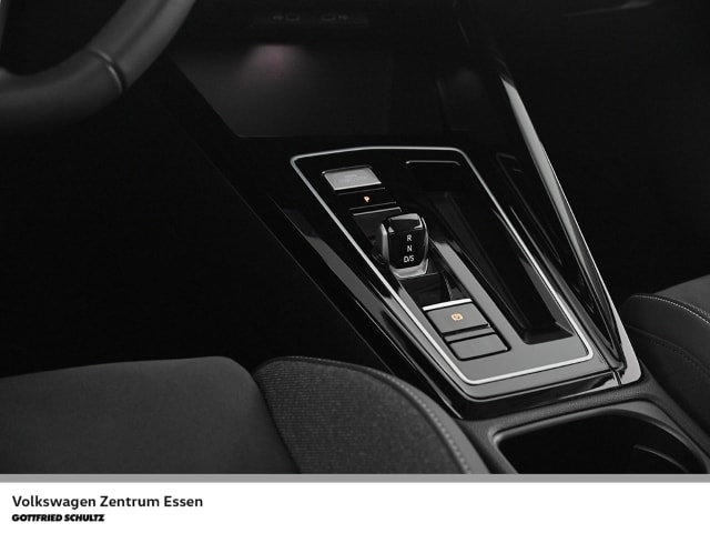 Volkswagen Golf DSG Style Variant