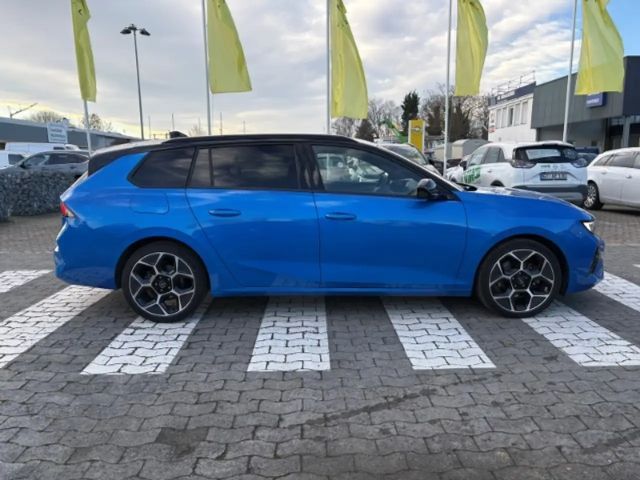 Opel Astra Sports Tourer Ultimate