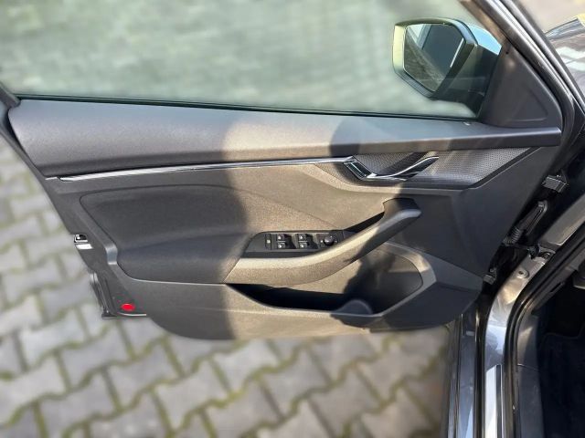 Skoda Kamiq 1.0 TSI Tour