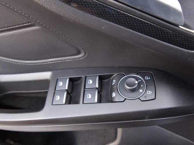 Ford Focus EcoBoost ST Line