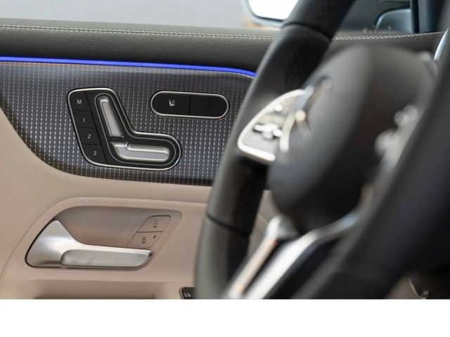 Mercedes-Benz EQB 300 4MATIC Progressive