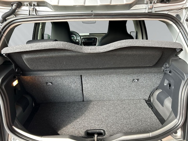 Volkswagen e-up! up! 61 kW (83 PS) 32,3 kWh 1-Gang-Automatik