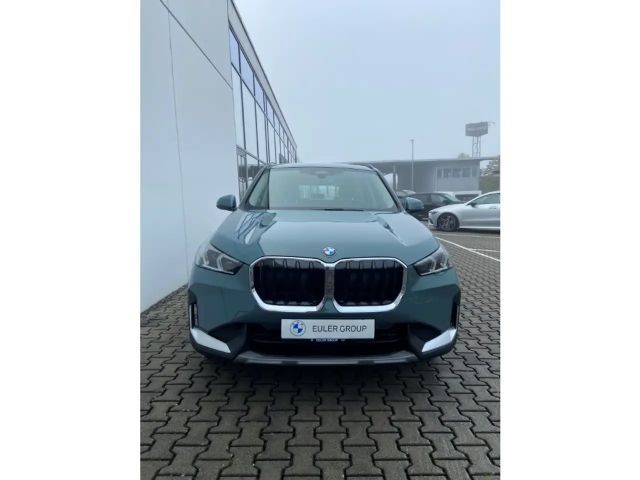 BMW X1 20i  Sommer17'' AHK AdLED ParkAss Komf El.Heckklap