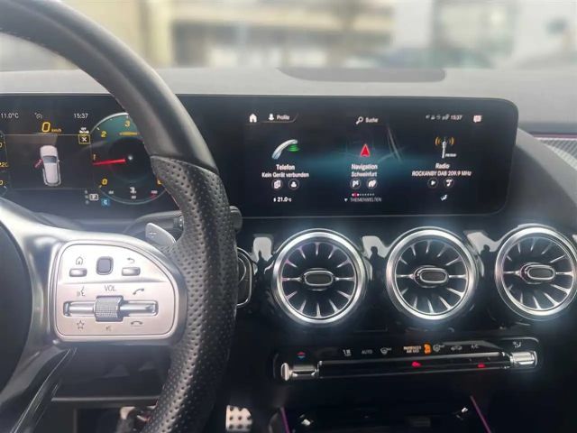 Mercedes-Benz GLA 200 GLA 200 d