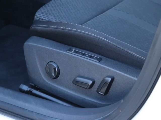 Skoda Octavia 2.0 TDI Combi Style Style