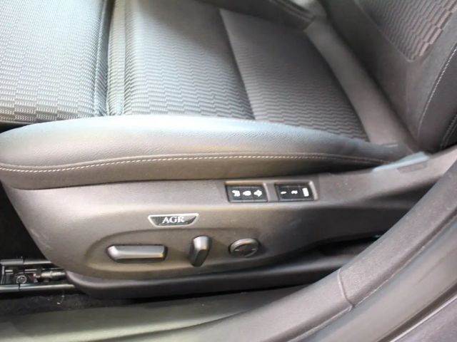 Opel Insignia Elegance Sports Tourer