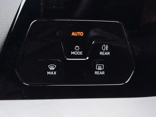 Volkswagen Golf Rabbit TSI