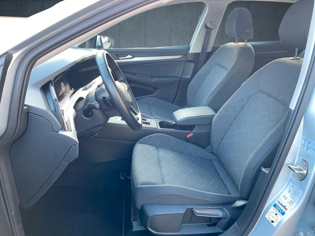 Volkswagen Golf 1.5 eTSI DSG Life Variant