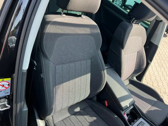 Skoda Superb 2.0 TDI Combi Style Style