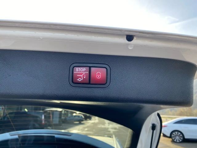 Mercedes-Benz E 200 E 200 d Estate