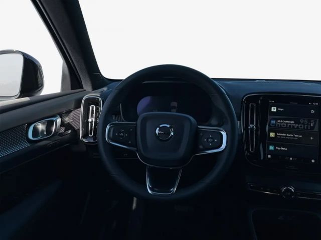 Volvo XC40 Dark Plus