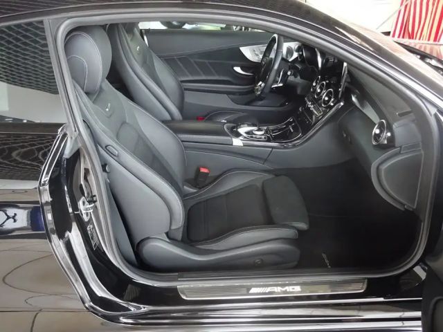 Mercedes-Benz C 63 AMG AMG Line Coupé