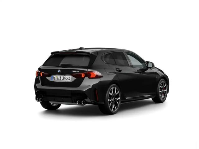 BMW 135 Sedan xDrive