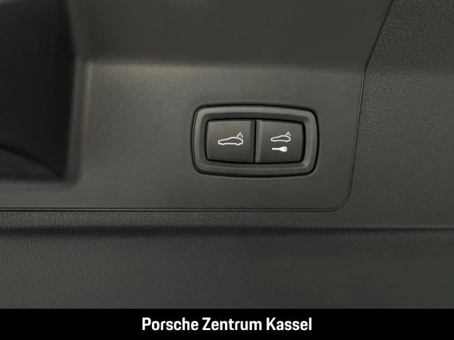 Porsche Panamera 4 E-Hybrid