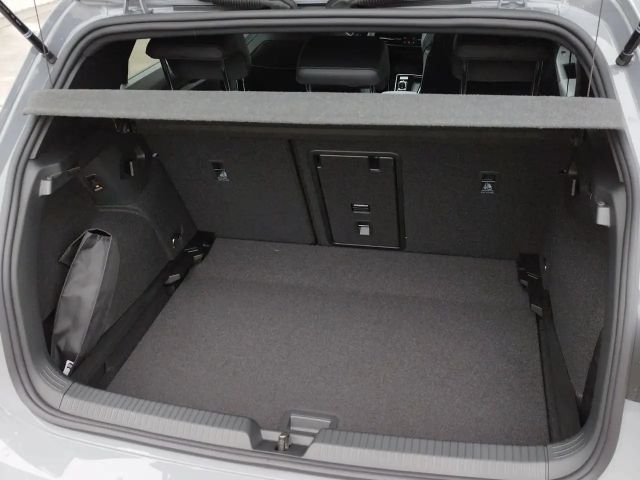 Volkswagen Golf DSG Sport