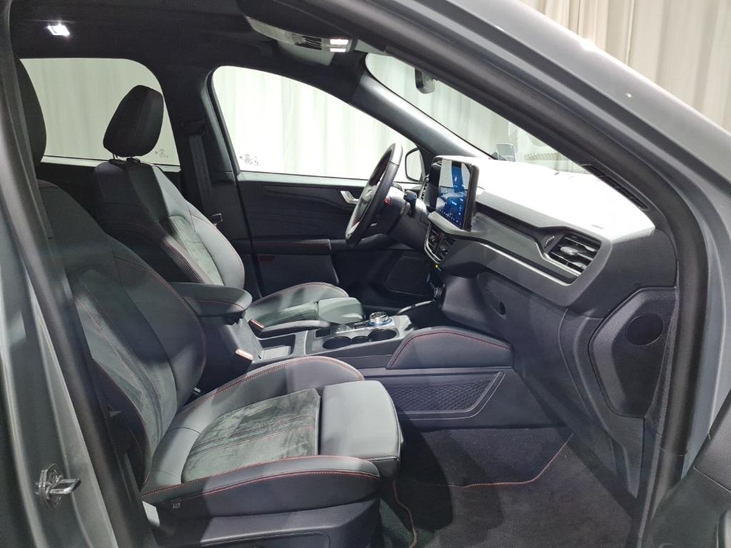 Ford Kuga Plug in Hybrid ST Line X