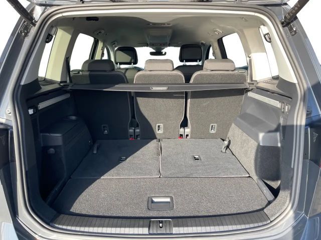 Volkswagen Touran DSG Highline