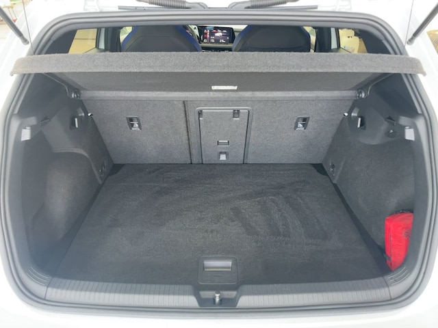 Volkswagen Golf 2.0 TSI DSG Golf VIII