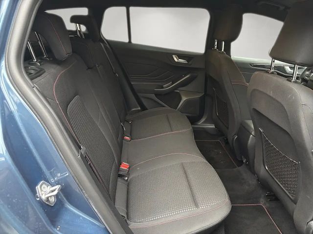 Ford Focus ST Line Wagon