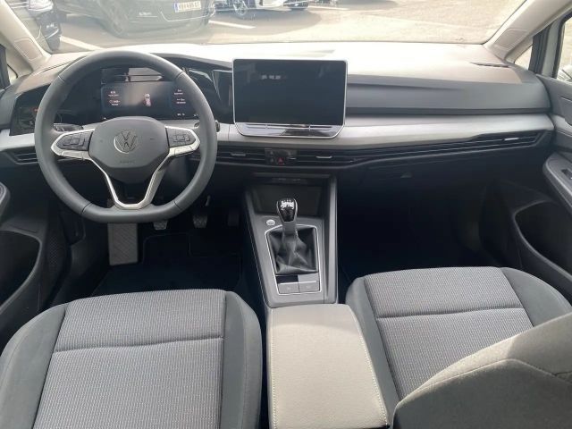 Volkswagen Golf 4Me TSI