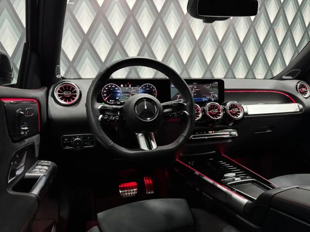 Mercedes-Benz GLB 180 AMG Line