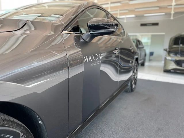 Mazda 3 Homura SkyActiv e-Skyactiv