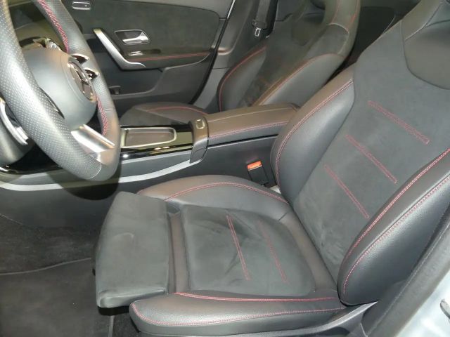 Mercedes-Benz A 200 AMG Line Hatchback