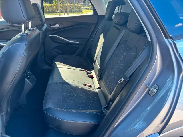 Opel Grandland X 1.2 Turbo Turbo Ultimate