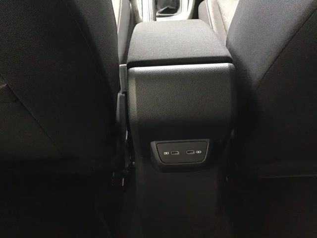 Volkswagen Polo Move