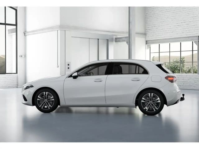 Mercedes-Benz A 180 A 180 d Hatchback