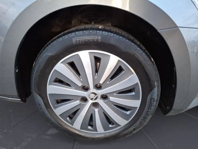 Skoda Superb 2.0 TDI Ambition Combi