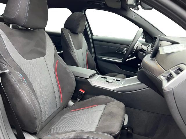 BMW 320 320d M-Sport Sedan xDrive