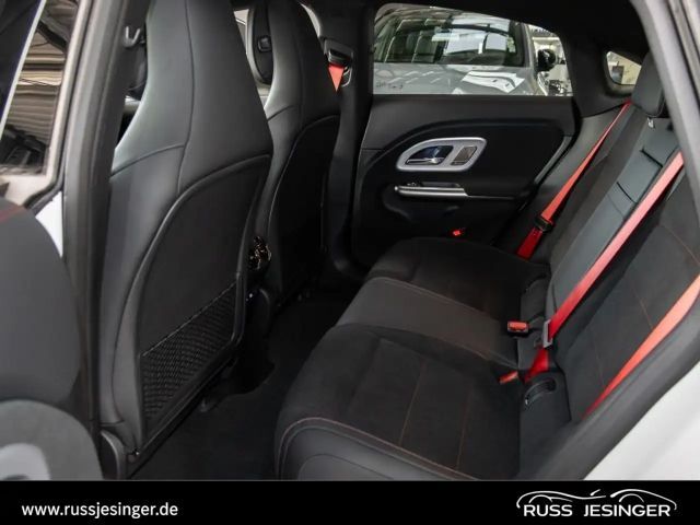 Mercedes-Benz CLA 250 AMG Line Coupé