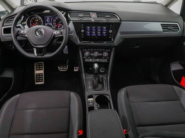 Volkswagen Touran 1.5 TSI DSG